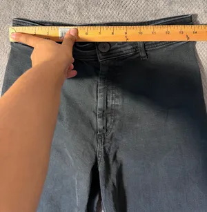 Zara Marine Straight High Rise Wide Leg Jeans Charcoal Gray Raw Hem Size 8 #1900 thumbnail 6