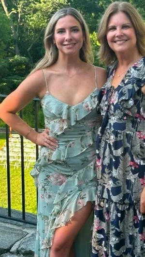 Windsor Dress Floral Maxi thumbnail 1