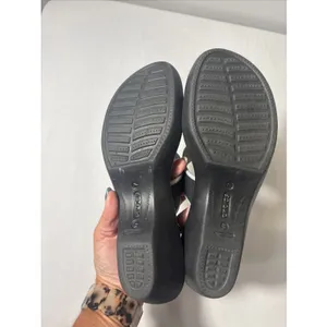 Crocs Womens W7 Black Gray Double Strap Wedge Slide Comfort Sandals Shoes thumbnail 3