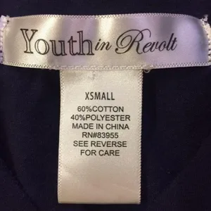 Youth in Revolt T-Shirt Juniors XS Used Cropped thumbnail 7