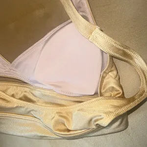 Victoria's Secret NWT Gold Swim TopXS thumbnail 3