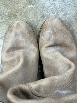Frye Paige Tall Leather Riding Boots in Light Taupe (with flaw) Size: 9 1/2B thumbnail 10