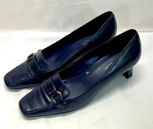 Easy Spirit Leather Slip On Heel‎ Women 8.5 Dark Purle Business Timeless Comfort thumbnail 1