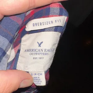American Eagle red plaid concert button down oversized shirt thumbnail 3