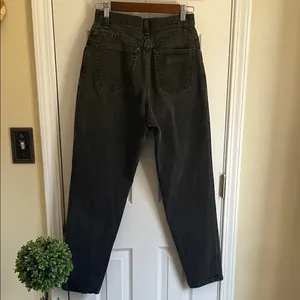 Wrangler Vintage Women's Black Relaxed Jeans thumbnail 3