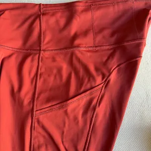 Lululemon Red Wunder Train High-Rise Leggings with Pockets 25" thumbnail 9
