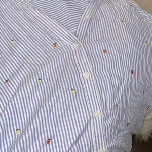 Time and Tru blue striped shirt size XLarge thumbnail 8