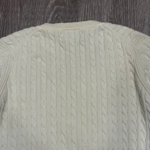 VTG 90s Tommy Hilfiger Womens Cream Cable Knit V-Neck Sweater Preppy Classic Med thumbnail 6