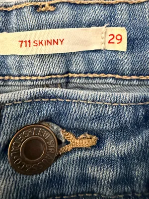 Levi's Light Blue Distressed 711 Skinny Jeans - Women's size 29 thumbnail 3