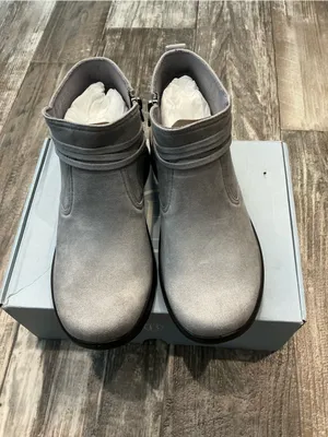 Bzees Grey Slip-On Ankle Booties Size 9 Wide thumbnail 10