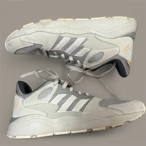 ADIDAS Crazy Chaos Gray Sneakers Size 9 thumbnail 3