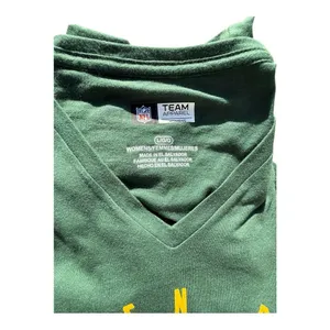 Green Bay Packers NFL Women’s V-Neck Team Apparel T-Shirt Size L NWT thumbnail 3