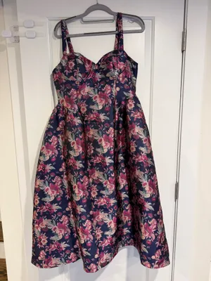 Lulus Attractive Essence Navy Floral Jacquard Midi Dress Pockets Size L NWT thumbnail 3