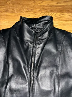 East 5th Black Leather Jacket Coat Women’s Size Medium Full Zip Side Pockets EUC thumbnail 8