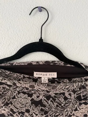 Black and white Floral Lace-Print Maxi Dress - Women thumbnail 3