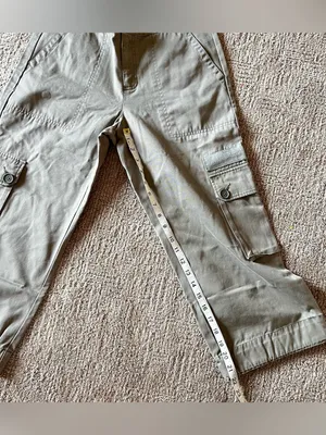 Y2K vintage GAP 2002 Cargo Pants in Olive Green - Classic Utility Style thumbnail 6