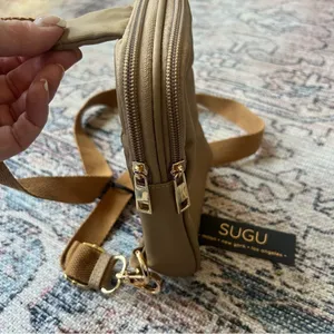 NWT SUGU Milan New York Los Angeles Sling Tan Crossbody Bag Unisex Chest Bag thumbnail 5