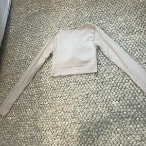 Lululemon Ebb to Street Long Sleeve in Heather Grey Size 2 thumbnail 8