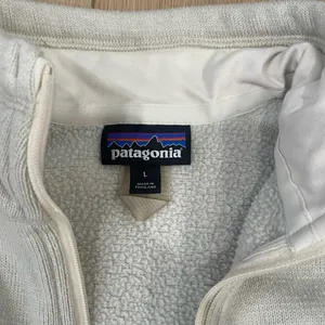 Patagonia 1/4-Zip Pullover Sweater Cream thumbnail 3