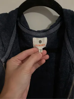 Sundry by Anthropologie Navy Blue Full Zip Hoodie size 1 (small) thumbnail 5