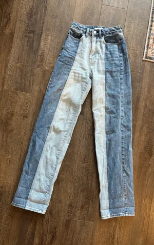 PacSun 90s Boyfriend Jeans thumbnail 2