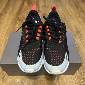 NIKE Air Max 270 Black/Bright Crimson-hyper Crimson lace up shoes sneakers thumbnail 7
