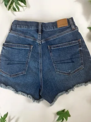 American Eagle Curvy 90’s Boyfriend Denim Shorts Size 2 thumbnail 2