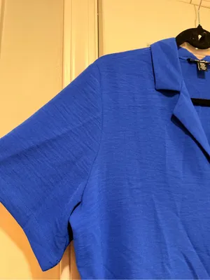 NWOT Hilary Radley Size M Blue Short Sleeve Collared V Neck Tunic Blouse Top thumbnail 3