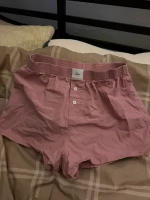 Aritzia TNA Dally Poplin Boxer Short thumbnail 4