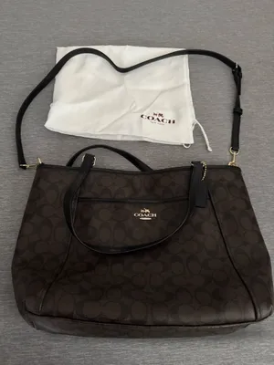Coach messenger bag excellent condition with dust bag thumbnail 1
