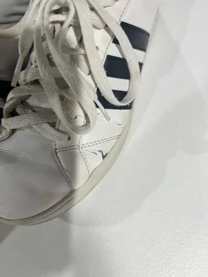 Adidas 7.5 women’s sneakers white and black thumbnail 3