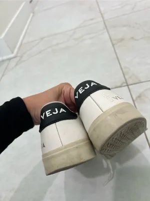 VEJA White / Black Campo Low Top Sneakers Size 9 US $175 thumbnail 3