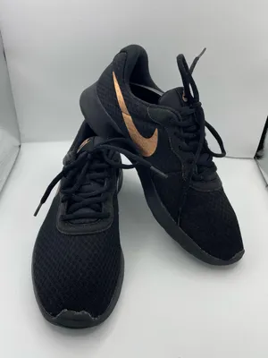 Nike Tajun casual comfy black sneakers women’s Size 9.5 thumbnail 5