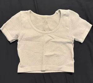 Madewell Seamless Waffle Knit Short-Sleeve Crop Top thumbnail 1