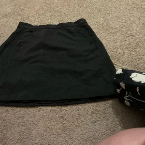 Hutch black skirt SP‎ thumbnail 4