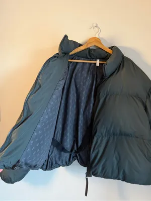 Fabletics Wander Cropped Puffer SZ 2X Winter Fall Trendy Puffer Jacket thumbnail 3