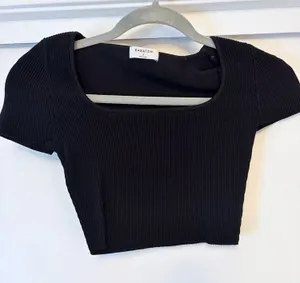 Aritzia Top thumbnail 1