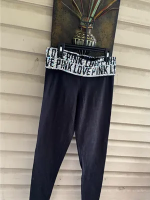 PINK Victoria's Secret Black Leggings with Sequin 'LOVE PINK' Waistband thumbnail 2