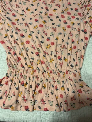 Pink flowery shirt from Xhilaration thumbnail 3