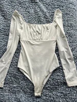 ruched bodysuit thumbnail 1