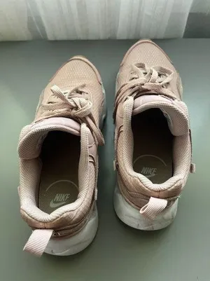 Shoes thumbnail 5