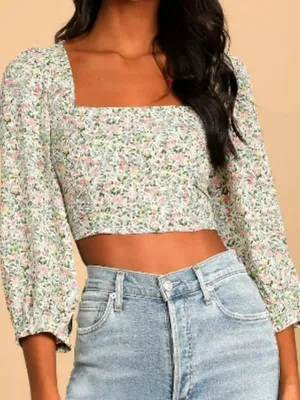 Lulu's Even Sweeter Floral Cropped Blouse with Puff Sleeves - Size Medium thumbnail 1