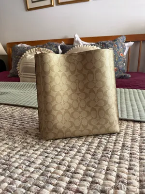 Coach Purse thumbnail 2