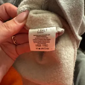 Brandy Melville New York Christy Hoodie thumbnail 5