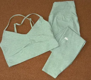 Alo Yoga Set Airlift Bra & Leggings thumbnail 2