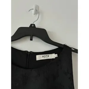 ASTR The Label Black Jacquard Drop Waist Mini Dress NEW Size L thumbnail 5