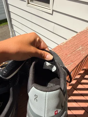 Black On Cloud Running Shoes On Black thumbnail 3