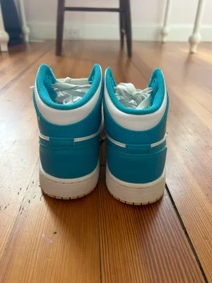 Jordan Nike Air Mid Women’s thumbnail 4