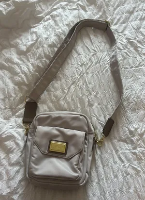 Laundry by Shelli Segal Bag thumbnail 1