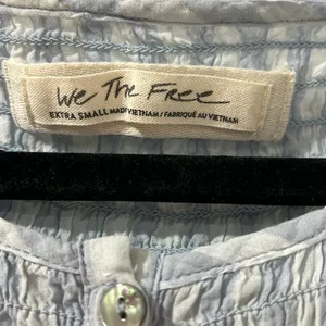 Free People We The Free Little Bit of Something Ombre Blue Top Size XS thumbnail 3